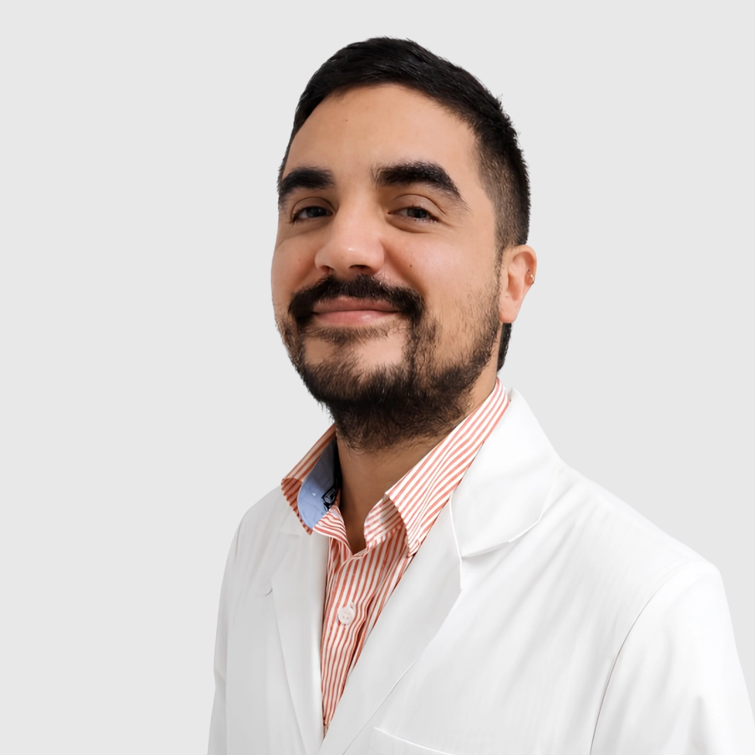 Psiquiatra Alejandro Molina especialista de Ceapsi, centro de salud mental en Santiago.