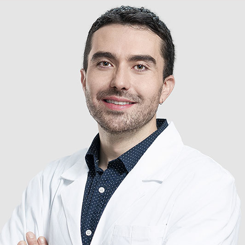 Fotografía de Dr. Milan Rendic, profesional de CEAPSI.